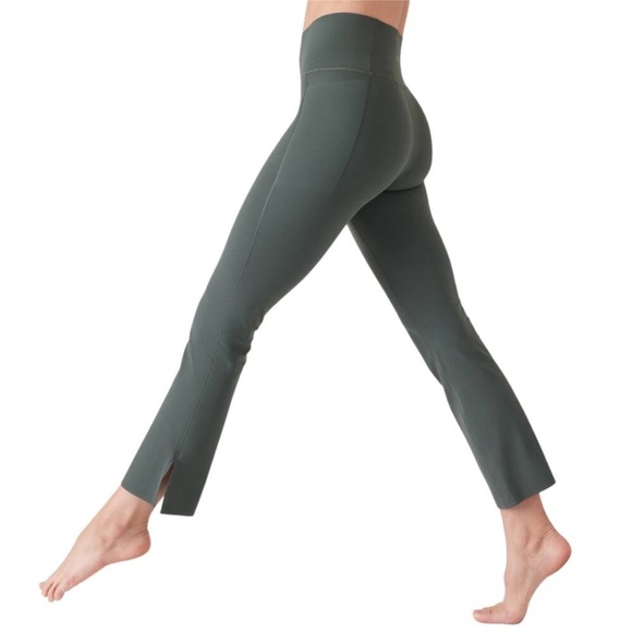 Athleta Transcend Stash Crop Straight Leg Bali Green Size Mendium Tall - Picture 4 of 14